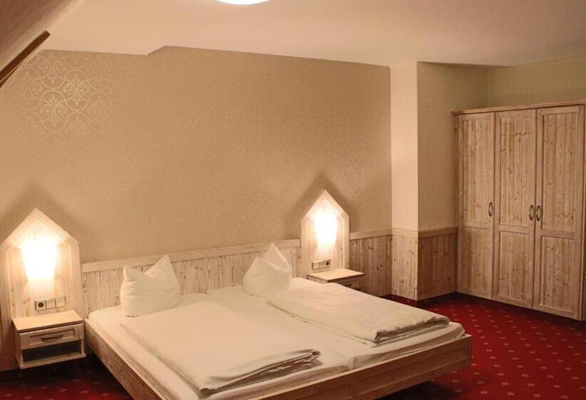 سوئیت 2 خوابه, Central