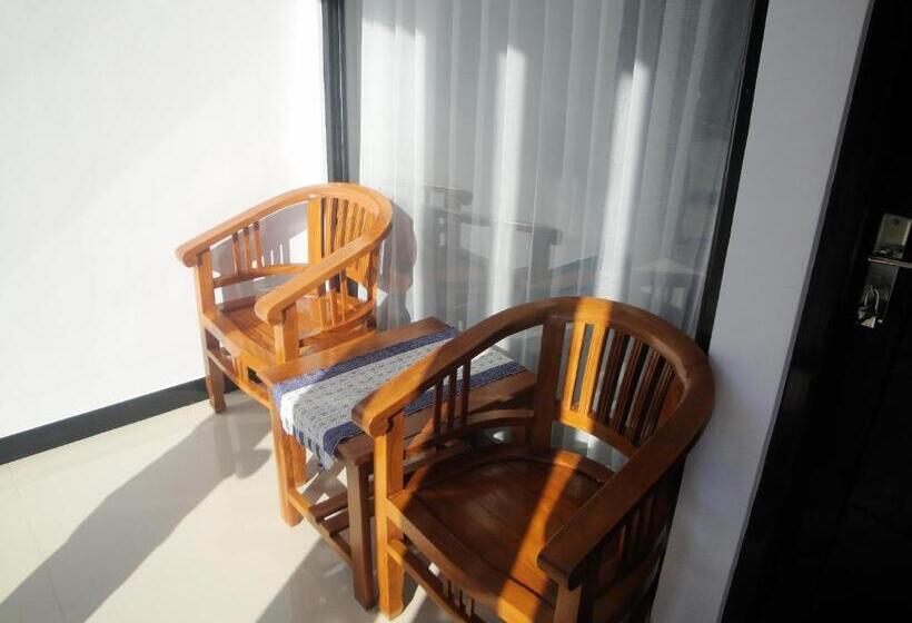 스탠다드 룸 바다 전망, Cf Komodo