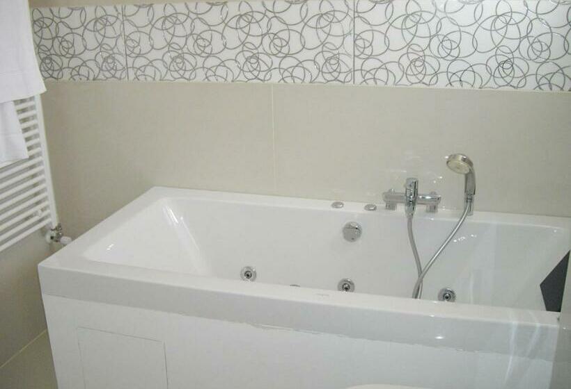 חדר סטנדרט, Crystal