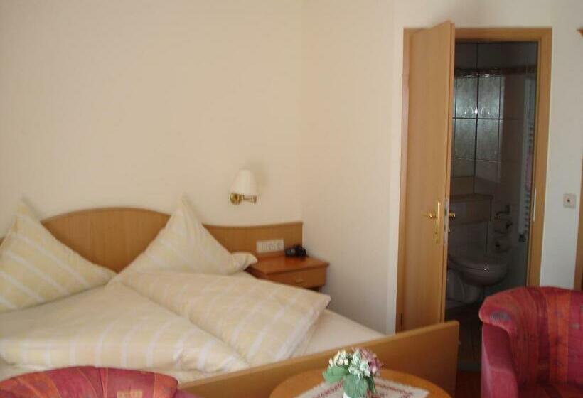 Номер Стандарт с Балконом, Gasthof Straub