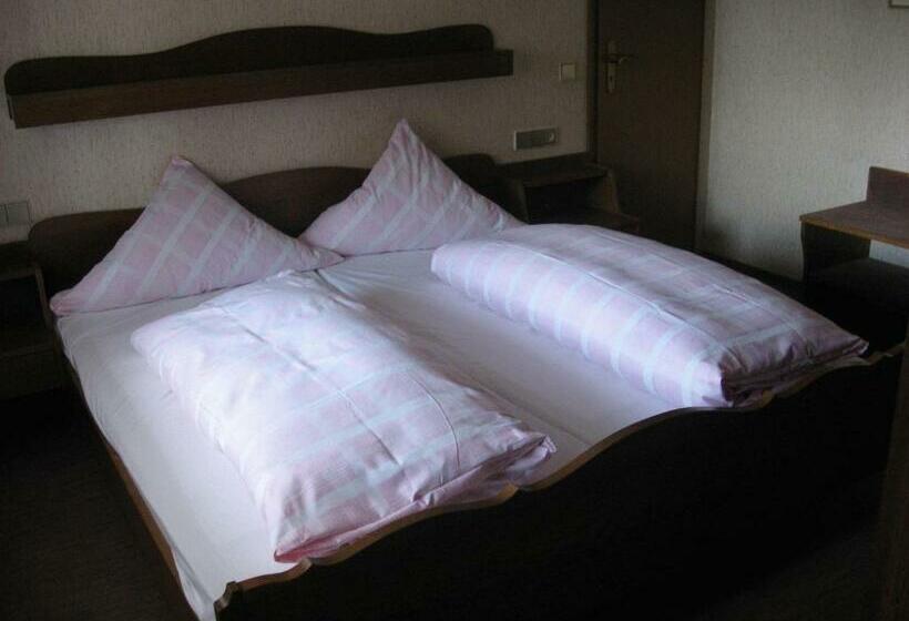 Апартаменты 1 Спальня, Gasthof Straub