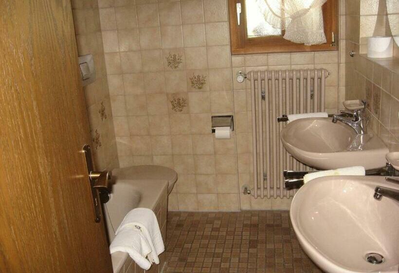 Апартаменты 1 Спальня, Gasthof Straub