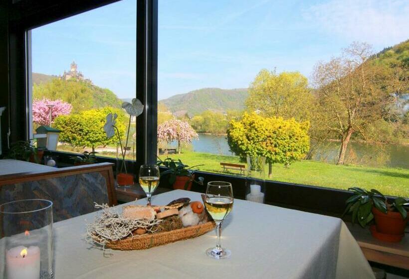 リバービュースタンダードルーム, Klasen