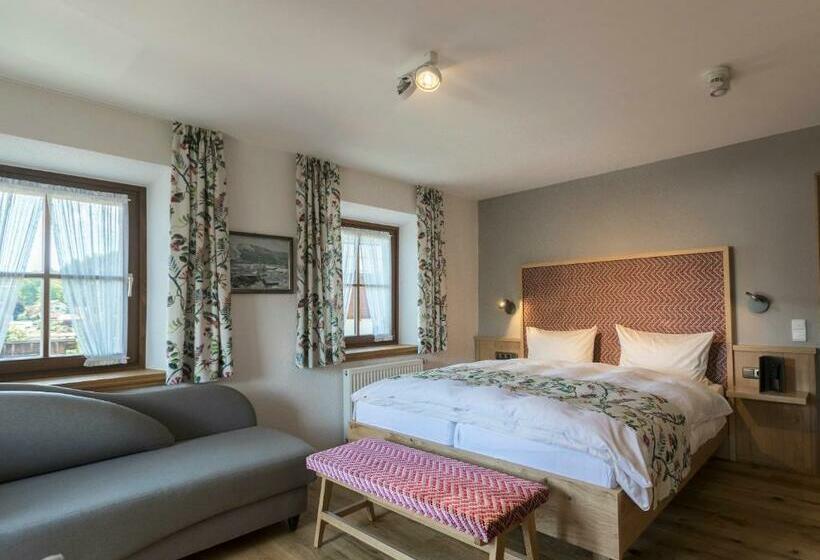 带阳台的豪华间, Oberschmied