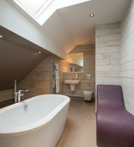 ファミリールーム, Pilgrims Progress Wetherspoon