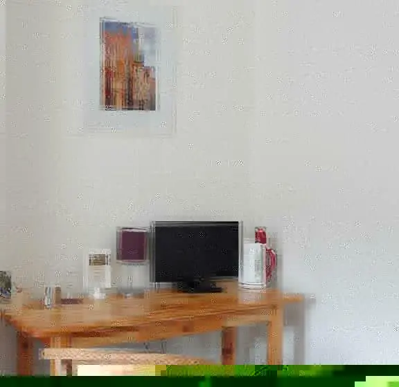スタンダードシングルルーム, Schweizerhaus