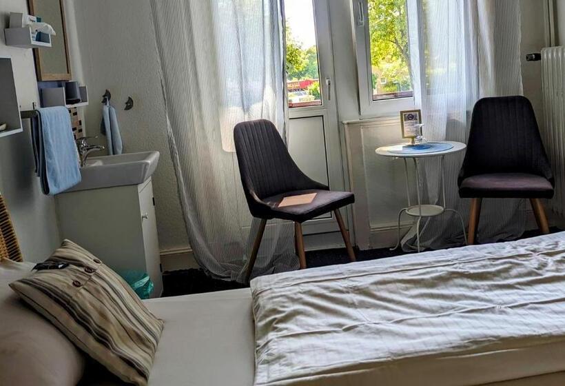 스탠다드 룸 공동 욕실, Schweizerhaus