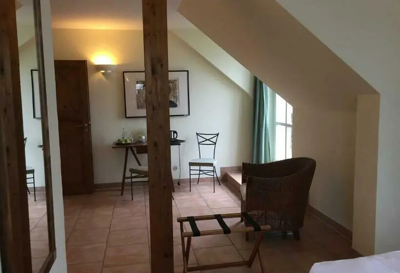 Superior-huone, Seehotel Theodors