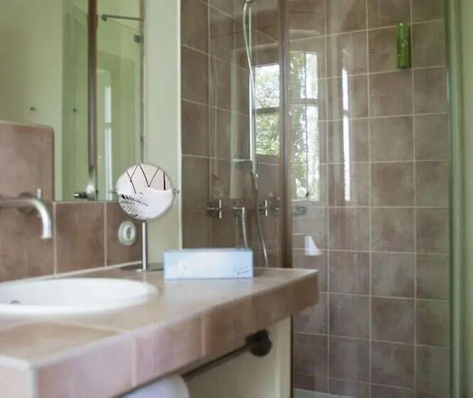 Comfort Yhden Hengen Huone, Seehotel Theodors