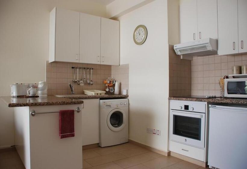 Номер Basic, King's Holiday Apartments