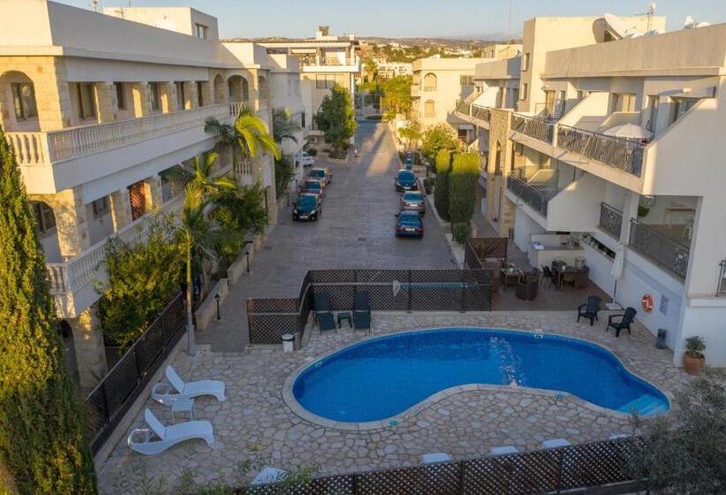 Номер Basic, King's Holiday Apartments