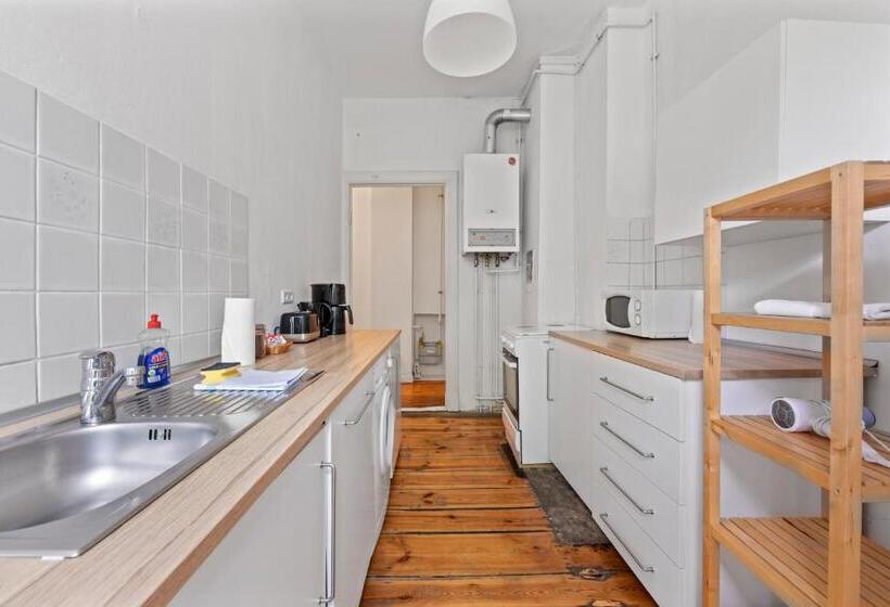 آپارتمان 1 خوابه, Primeflats   Apartments Schillerpark Berlin Wedding