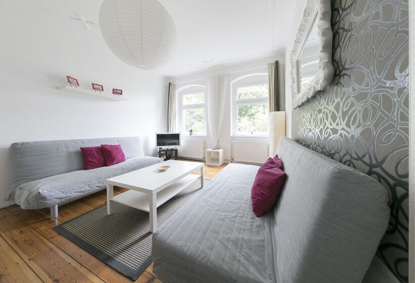 آپارتمان 1 خوابه, Primeflats   Apartments Schillerpark Berlin Wedding