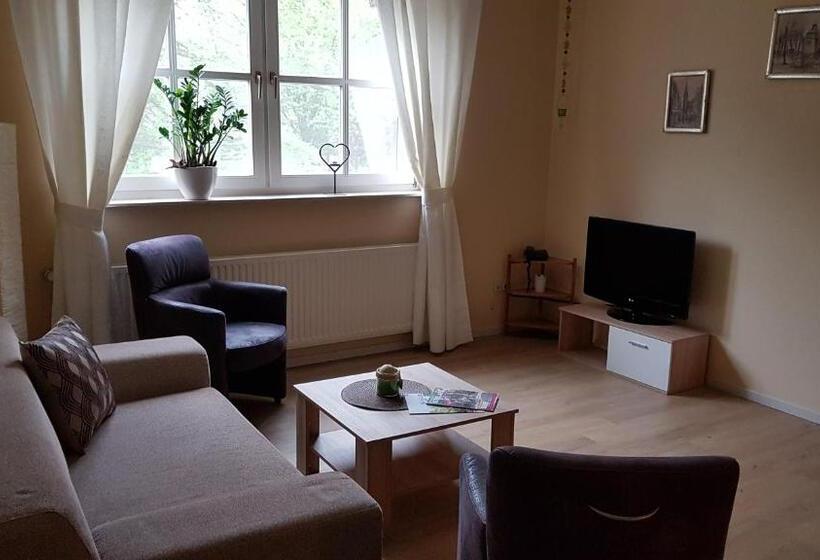 Apartamento 3 Quartos, Stadthotel Am Bühnenhaus