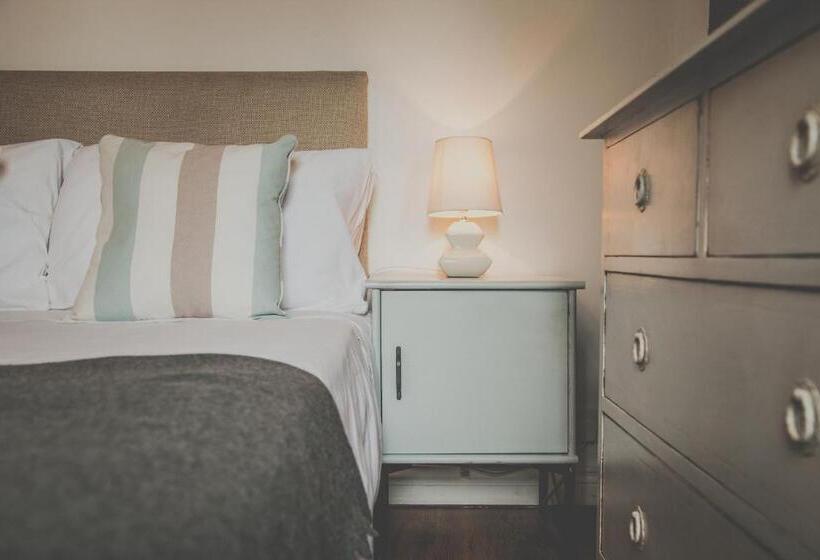 带共用浴室的标准房间, Antique House B&b