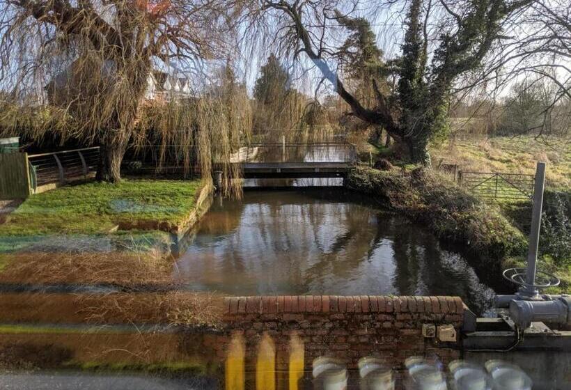 キングサイズベッドのスタンダードルーム, B&b At The Old Mill