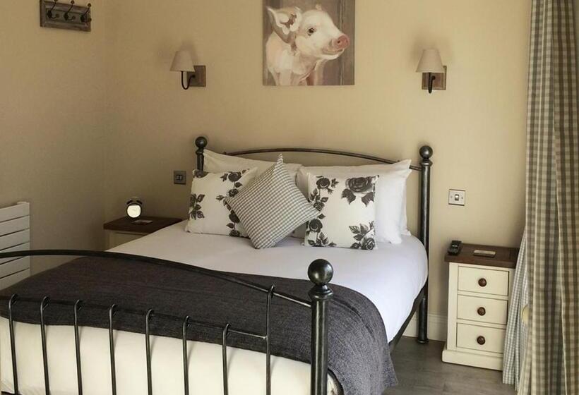 スタンダードトリプルルーム, Accommodation Bristol Airport