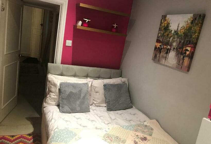 Апартаменты 2 Спальни, Rivers Street 2 Bed Ground Floor Georgian Garden Apartment