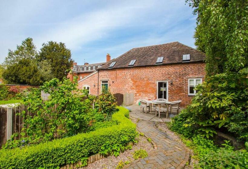 غرفة قياسية, St Johns House Lichfield