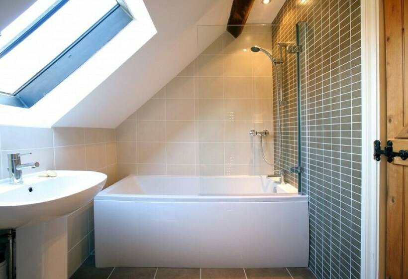 غرفة قياسية, St Johns House Lichfield