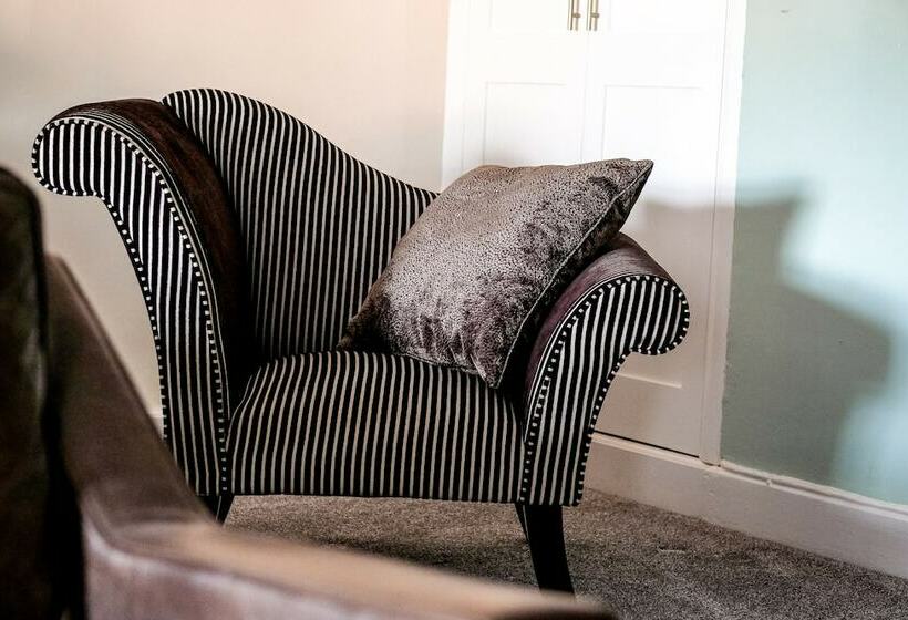 غرفة قياسية, St Johns House Lichfield