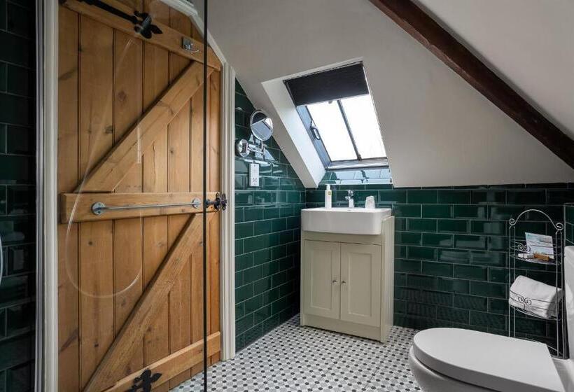 اتاق استاندارد, St Johns House Lichfield