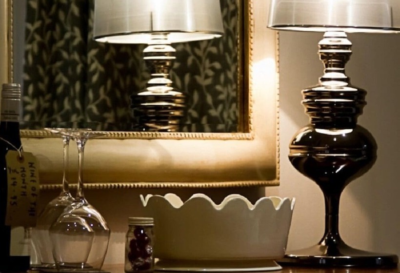 غرفة قياسية مزوَّدة بتراس, St Johns House Lichfield