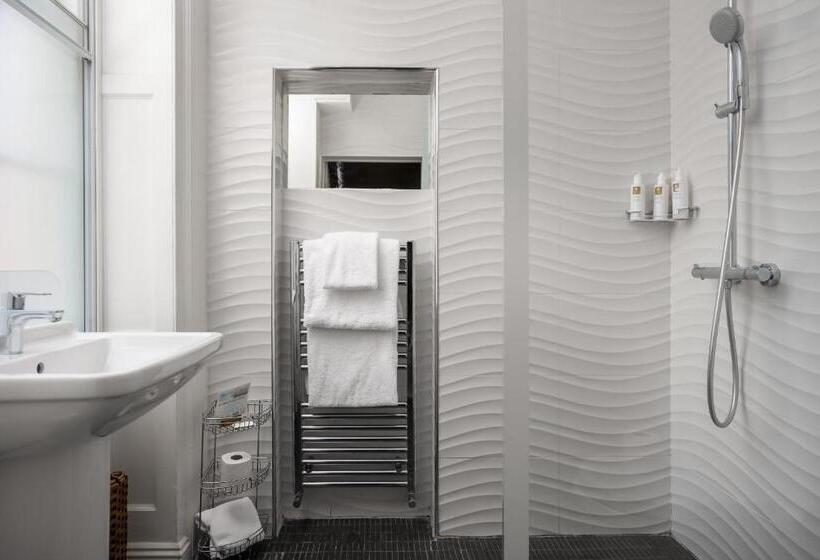 غرفة قياسية, St Johns House Lichfield