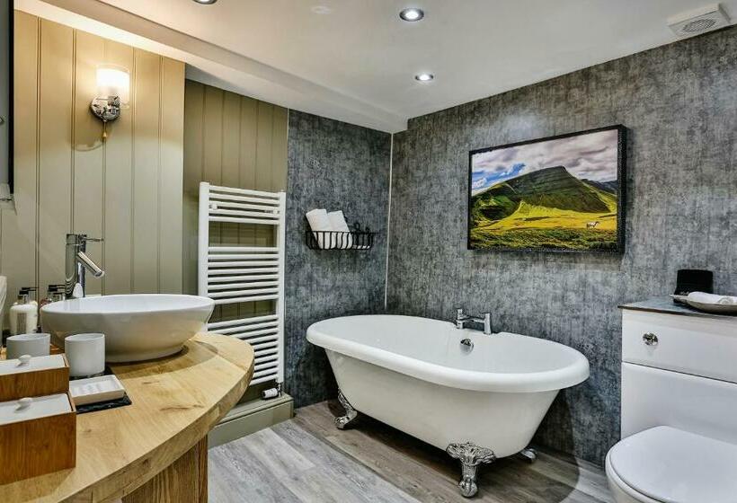 Люкс Повышенной Комфортности, The Coach House Brecon