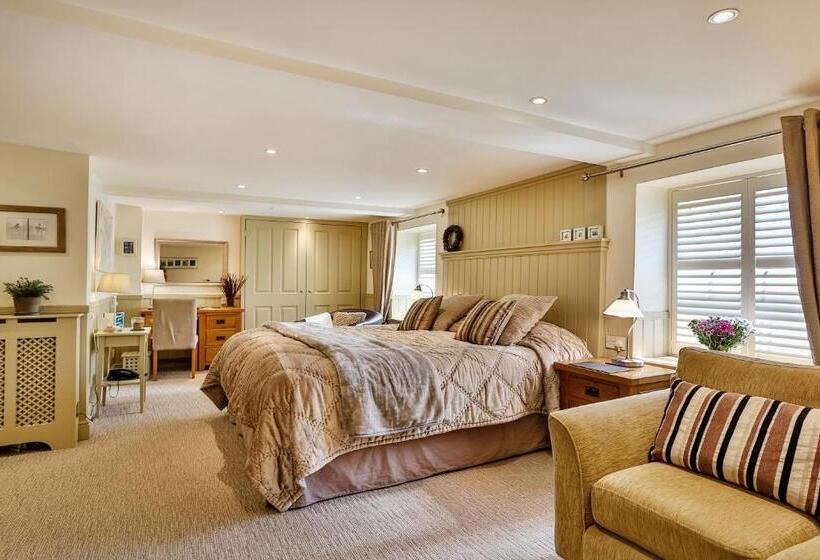 جناح ديلوكس, The Coach House Brecon