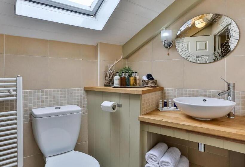 キングサイズベッドのスーペリアルーム, The Coach House Brecon