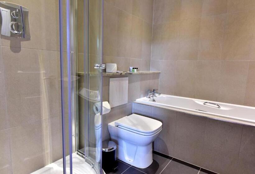 جناح جونيور, The Townhouse Aberfeldy   Rooms & Breakfast