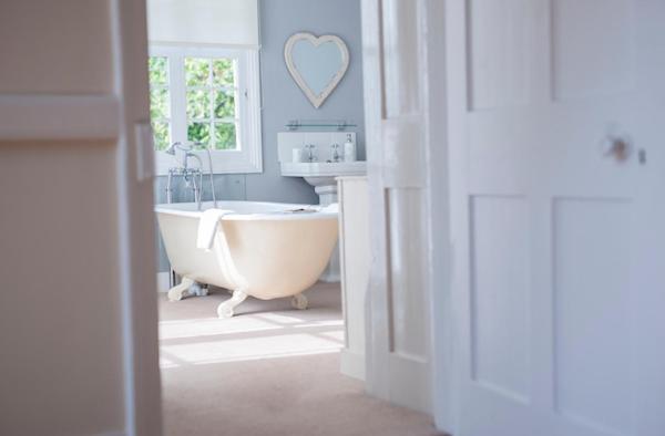 ファミリールーム, Goss Hall