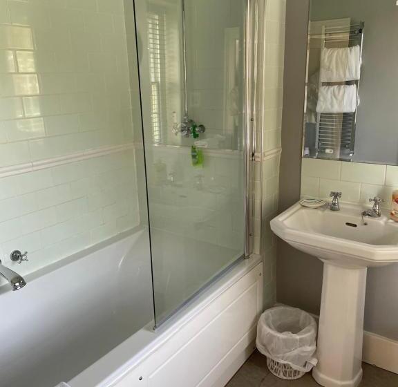 キングサイズベッドのスタンダードルーム, Goss Hall