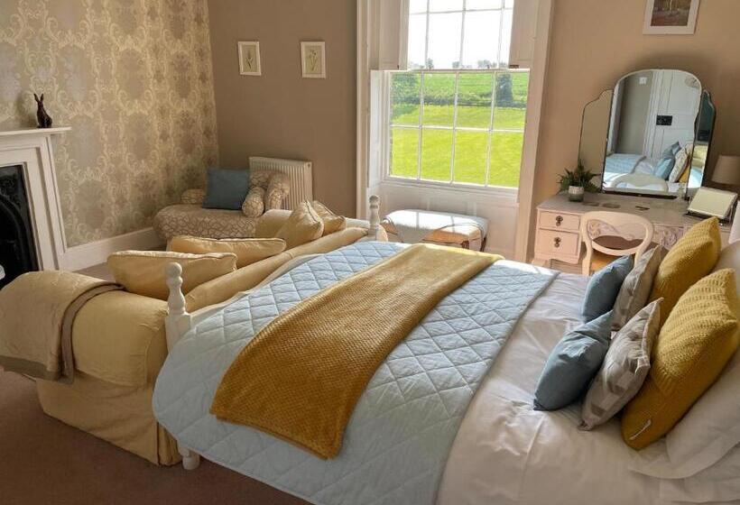 キングサイズベッドのスタンダードルーム, Goss Hall