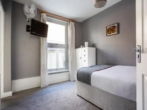 Deluxe Yhden Hengen Huone, Minerva