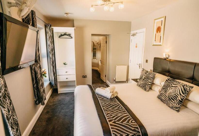 四人豪华间, Minerva