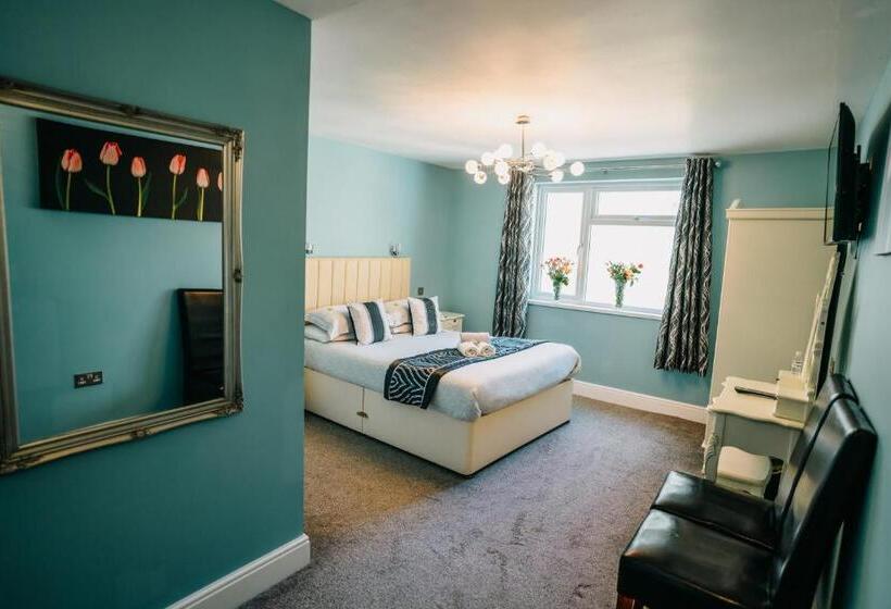 四人豪华间, Minerva