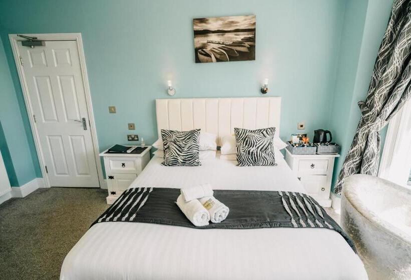 带景观的三人标准房间, Minerva