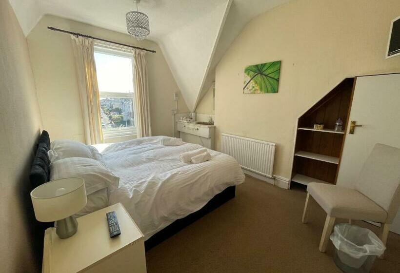 اتاق استاندارد, South Dene