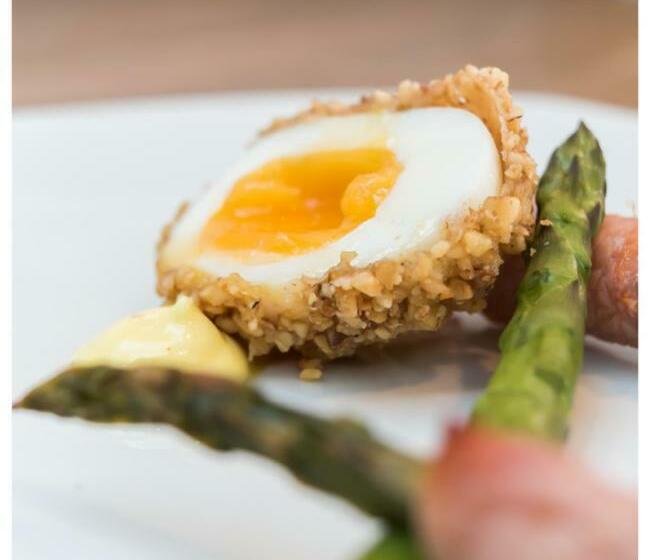 חדר דחוקס עם מיטת קינג, The Morecambe