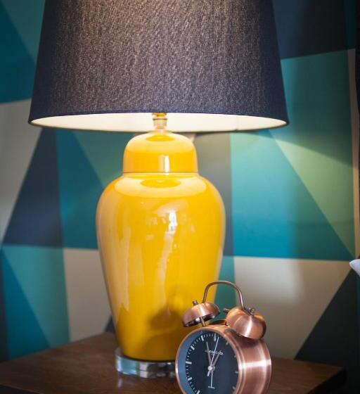 スタンダードルーム, The Townhouse