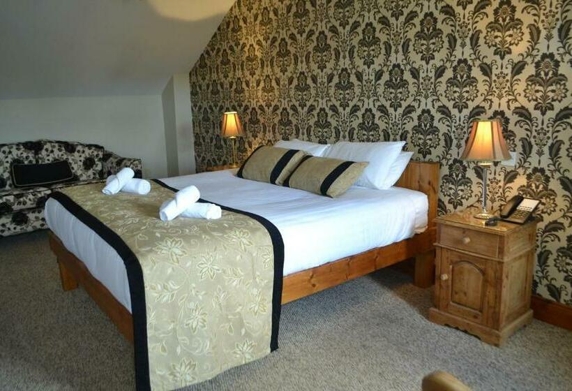 デラックススイート, Walsh S Hotel And Apartments