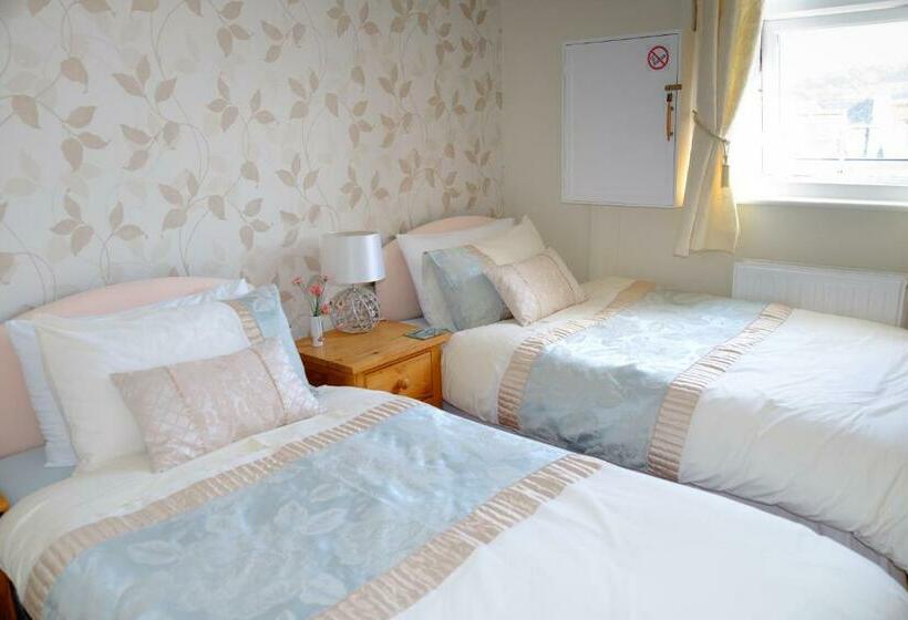 デラックスルーム, Pebbles House Room Only