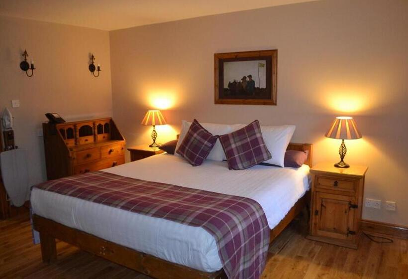 スタンダードトリプルルーム, Walsh S Hotel And Apartments