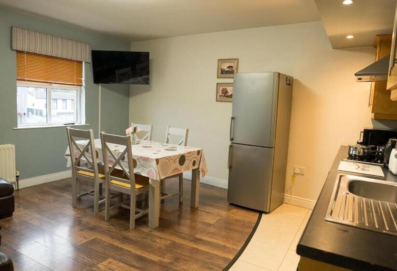 2ベッドルームアパートメント, Walsh S Hotel And Apartments