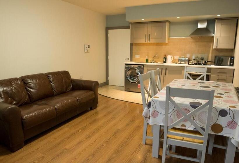침실 2개 아파트, Walsh S Hotel And Apartments