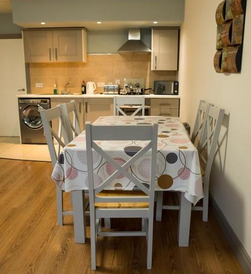 2ベッドルームアパートメント, Walsh S Hotel And Apartments