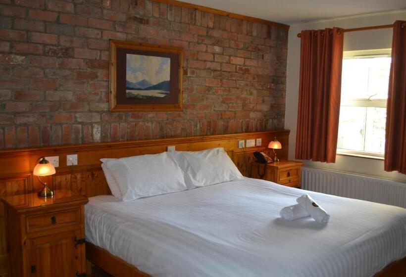 スタンダードトリプルルーム, Walsh S Hotel And Apartments