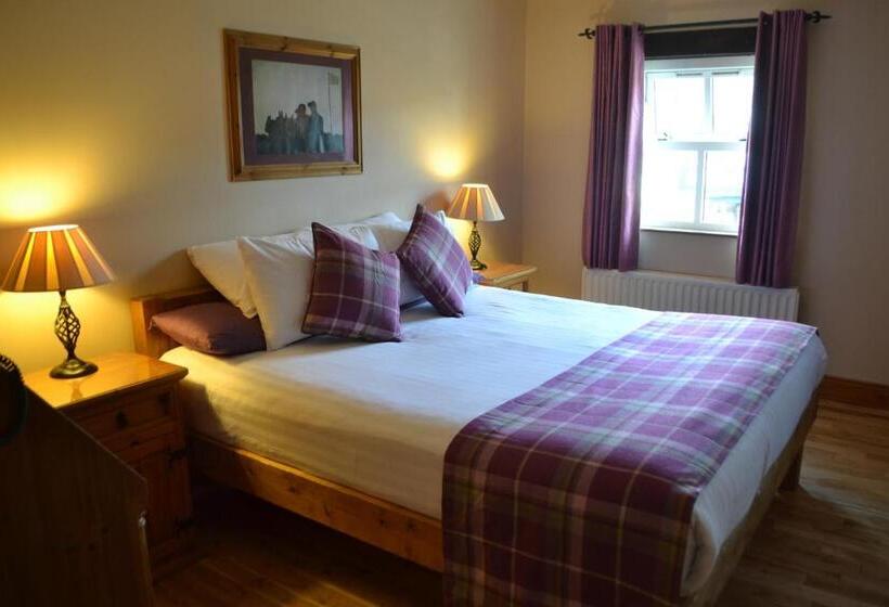 スタンダードトリプルルーム, Walsh S Hotel And Apartments